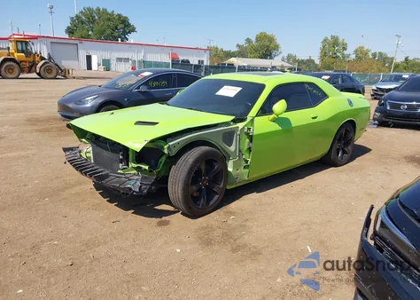 2015 Dodge Challenger R/T Plus z USA, uszkodzony, nr VIN 2C3CDZBT3FH839887
